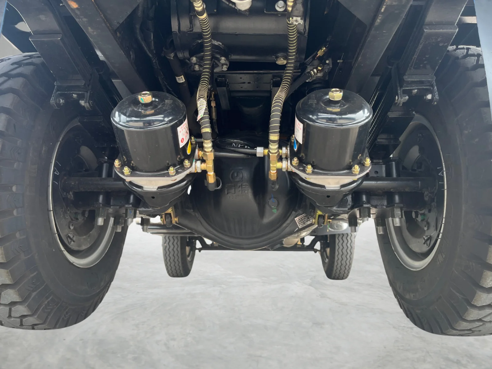 Khung gầm TMT Forland FL350D